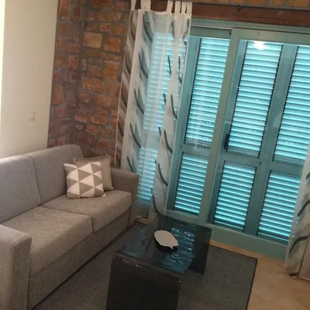 Apartman Ghedda 42 Apartment *